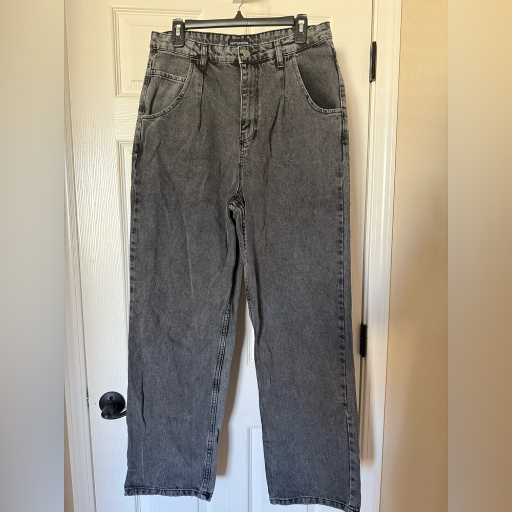 PrettyLittleThing Gray High Waisted Boyfriend Jeans